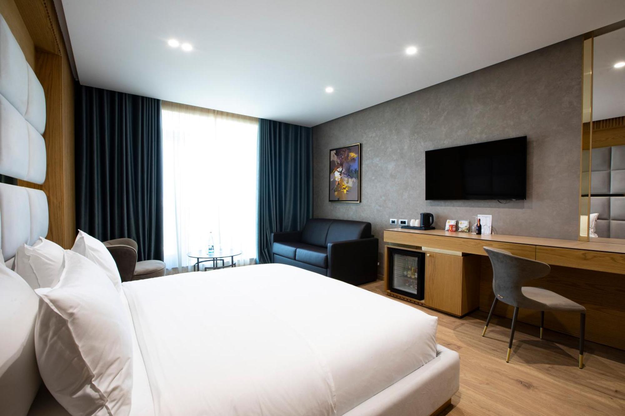 Marinaj Hotel & Spa تيرانا المظهر الخارجي الصورة
